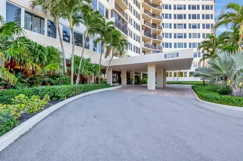 3912 S Ocean Boulevard Highland Beach FL 33487