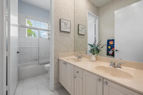 101 Casa Grande Court Palm Beach Gardens FL 33418