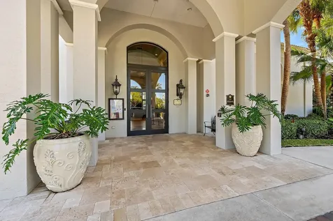 101 Casa Grande Court Palm Beach Gardens FL 33418