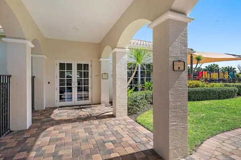 101 Casa Grande Court Palm Beach Gardens FL 33418
