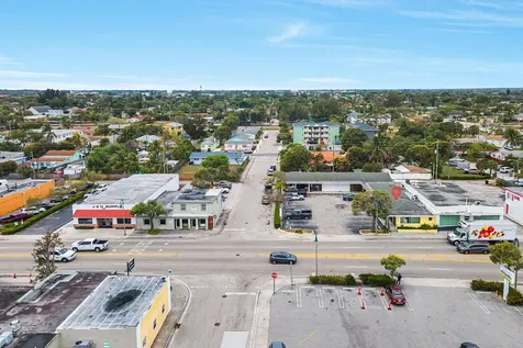 901 N Dixie Highway Lake Worth FL 33460