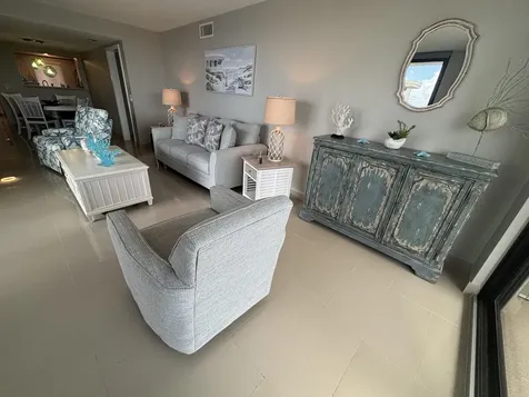 1202 S Lake Drive Lantana FL 33462