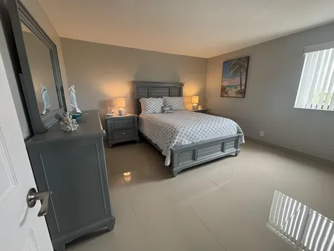 1202 S Lake Drive Lantana FL 33462