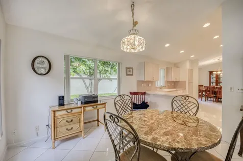 5055 Robino Circle West Palm Beach FL 33417