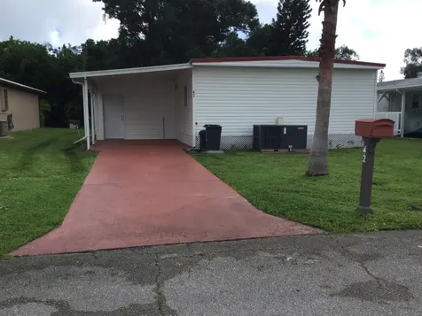 42 Golf Drive Port Saint Lucie FL 34952