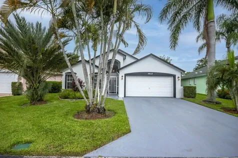 5055 Robino Circle West Palm Beach FL 33417