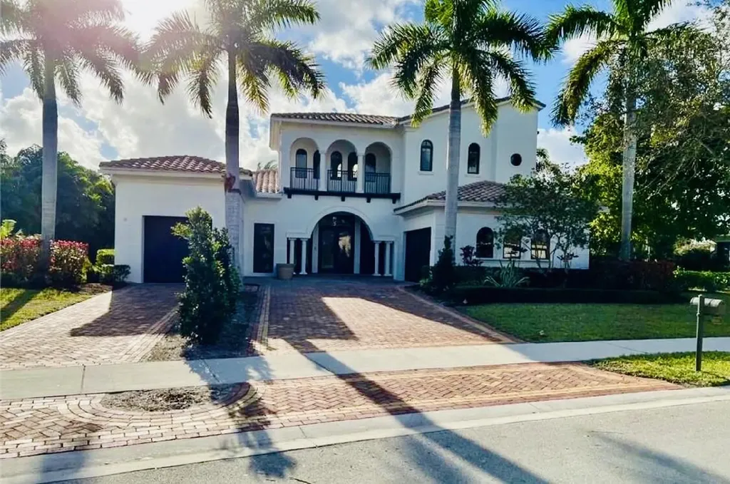 6935 Long Leaf Drive Parkland FL 33076