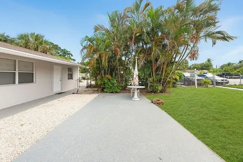 1883 Smith Drive North Palm Beach FL 33408
