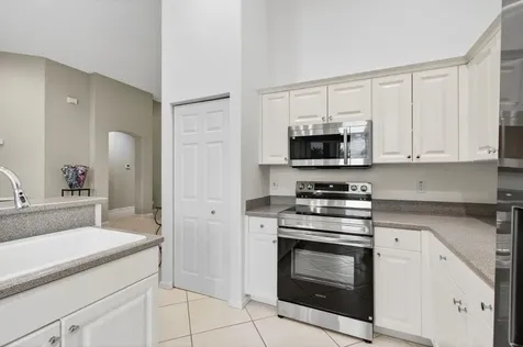 6886 Swansea Lane Boynton Beach FL 33472