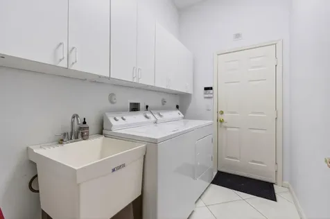 6886 Swansea Lane Boynton Beach FL 33472