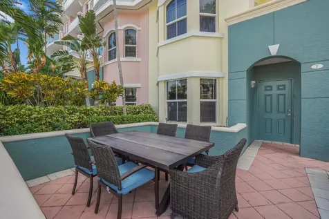 2051 SE 3rd Street Deerfield Beach FL 33441