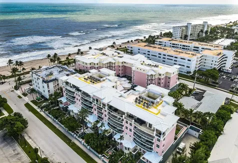 2051 SE 3rd Street Deerfield Beach FL 33441