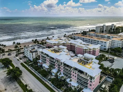 2051 SE 3rd Street Deerfield Beach FL 33441