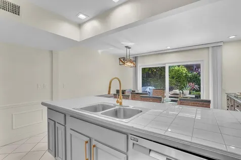584 SE 20th Avenue Deerfield Beach FL 33441