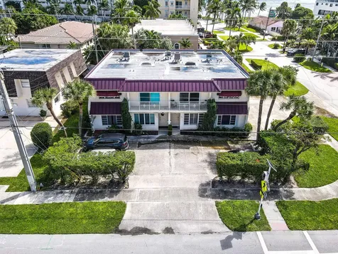 584 SE 20th Avenue Deerfield Beach FL 33441