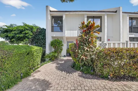701 Bridgewood Drive Boca Raton FL 33434