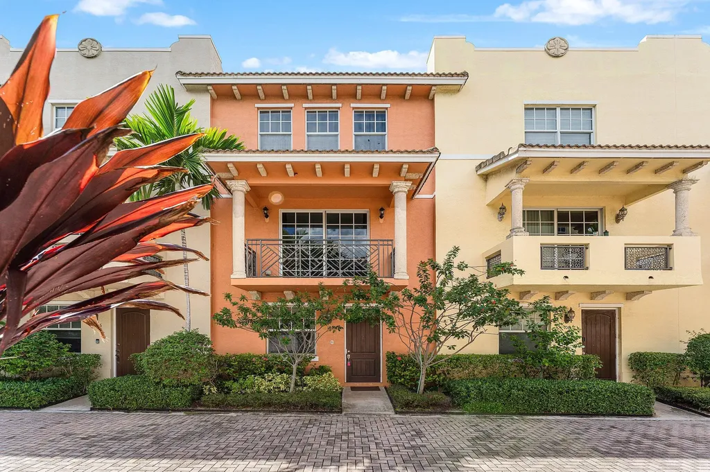 219 N L Street Lake Worth Beach FL 33460