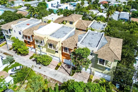 219 N L Street Lake Worth Beach FL 33460