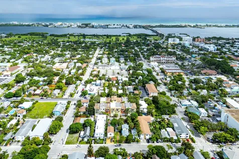 219 N L Street Lake Worth Beach FL 33460
