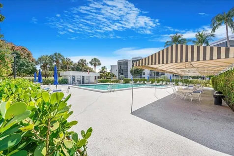 6400 Nw 2nd Avenue Boca Raton FL 33487