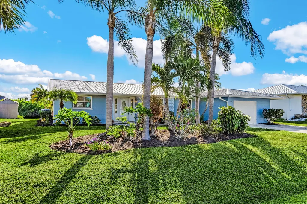 18598 Briggs Circle Port Charlotte FL 33948