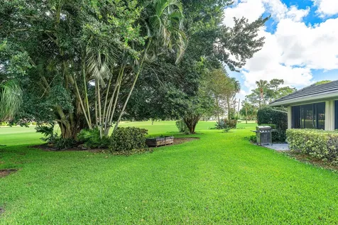 6599 Eastpointe Pines Street Palm Beach Gardens FL 33418