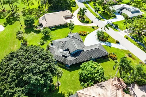 6599 Eastpointe Pines Street Palm Beach Gardens FL 33418