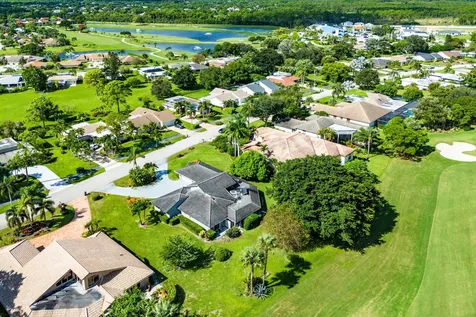 6599 Eastpointe Pines Street Palm Beach Gardens FL 33418