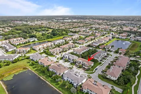 9040 Kingsmoor Way Lake Worth FL 33467