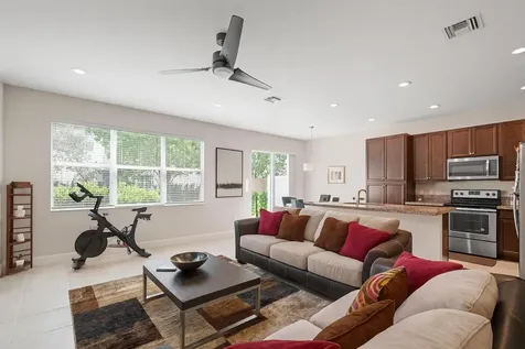 9040 Kingsmoor Way Lake Worth FL 33467