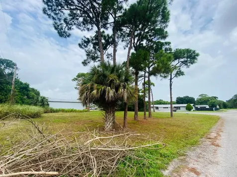186 Melton Drive Fort Pierce FL 34982