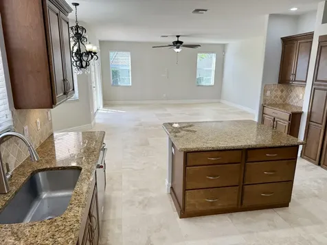 6509 Stonehurst Circle Lake Worth FL 33467