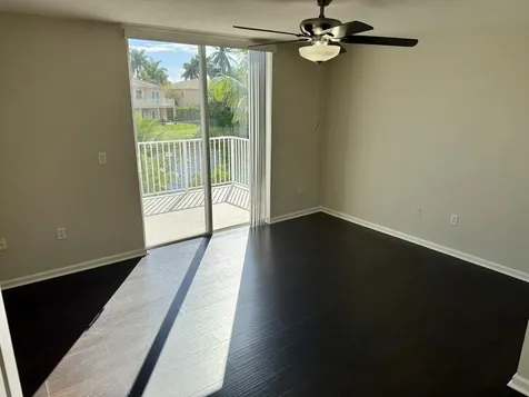 6509 Stonehurst Circle Lake Worth FL 33467