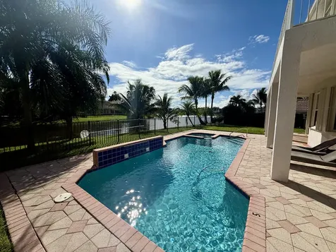 6509 Stonehurst Circle Lake Worth FL 33467