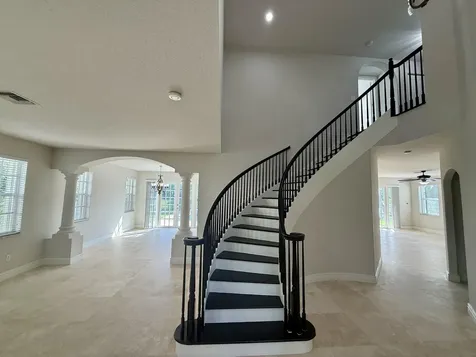 6509 Stonehurst Circle Lake Worth FL 33467