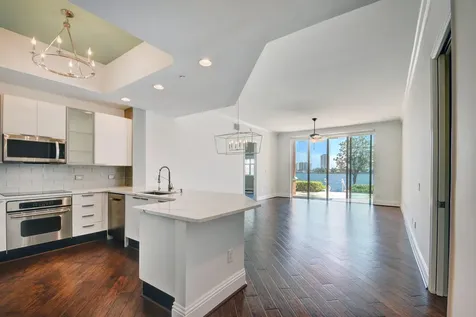 2640 Lake Shore Drive Riviera Beach FL 33404