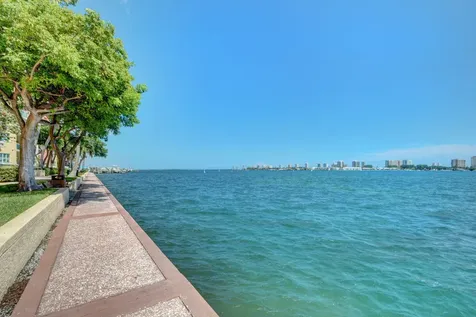 2640 Lake Shore Drive Riviera Beach FL 33404