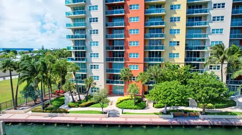 2640 Lake Shore Drive Riviera Beach FL 33404