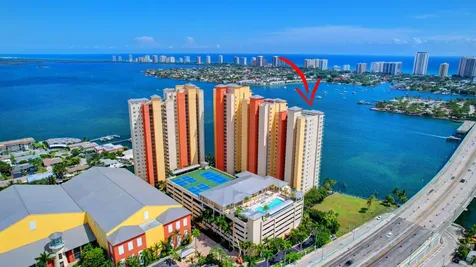 2640 Lake Shore Drive Riviera Beach FL 33404