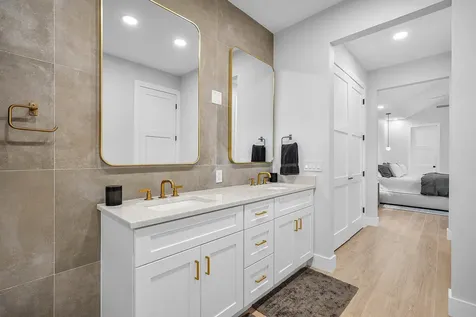 2370 Nw 53rd Street Boca Raton FL 33496