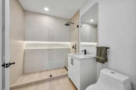 2370 Nw 53rd Street Boca Raton FL 33496