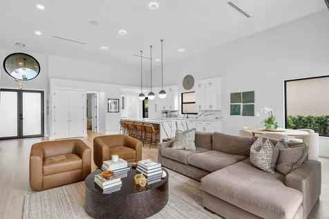 2370 Nw 53rd Street Boca Raton FL 33496