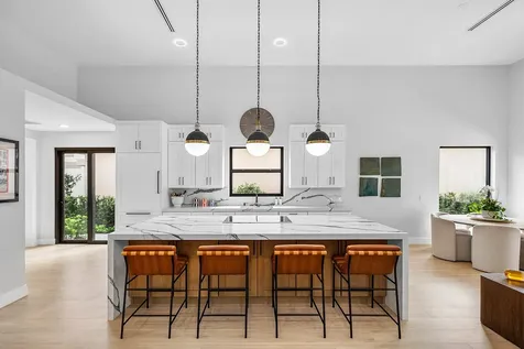 2370 Nw 53rd Street Boca Raton FL 33496