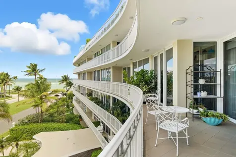 100 Royal Palm Way Palm Beach FL 33480