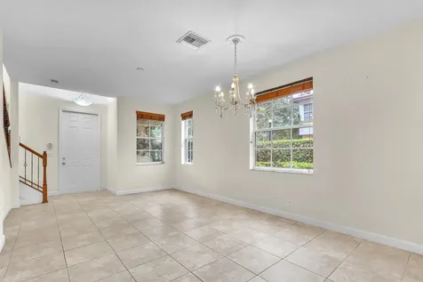 740 Duchess Court Palm Beach Gardens FL 33410
