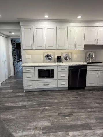 387 Mansfield J Boca Raton FL 33434