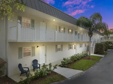 900 Jasmine Lane Vero Beach FL 32963