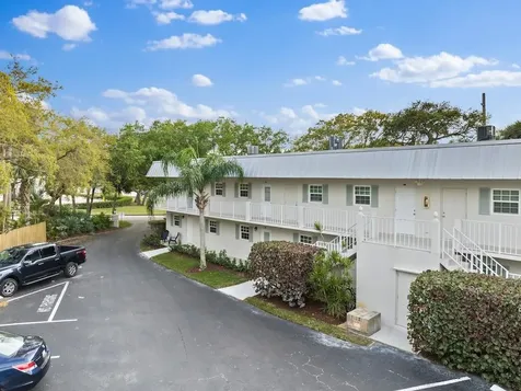900 Jasmine Lane Vero Beach FL 32963