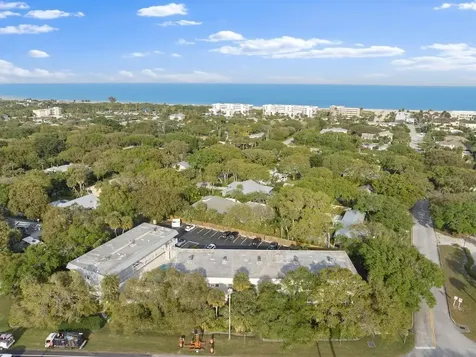 900 Jasmine Lane Vero Beach FL 32963