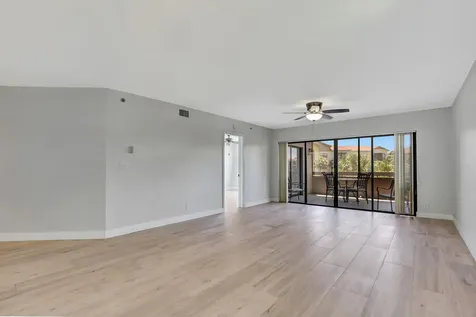 700 Uno Lago Drive Juno Beach FL 33408